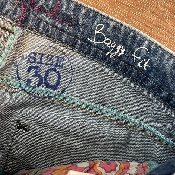 Desigual Cropped Baggy Fit Jeans - 30 - Picture 6 of 9